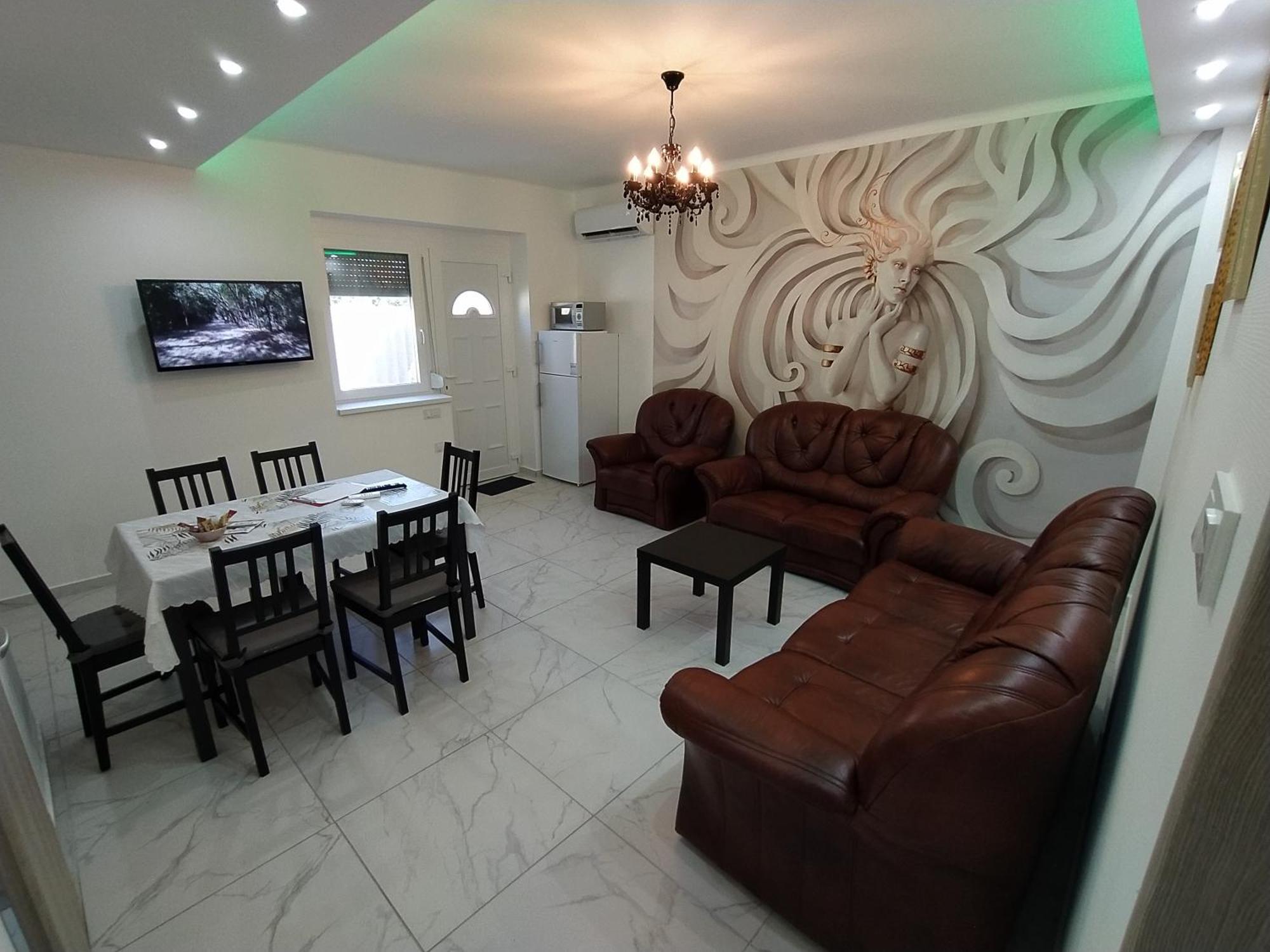 Emmabella Apartmanok Егер Стая снимка